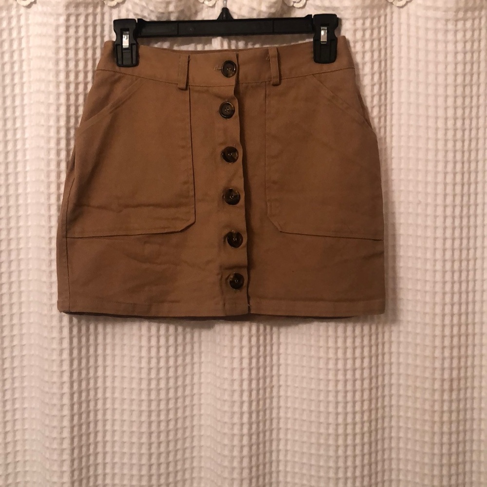 khaki rue 21 mini skirt
